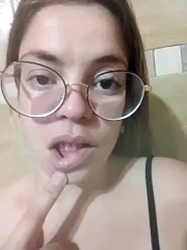 Snapshot of gisequeen chatting on 5, 1, 2026 gisequeen online show from 5, 1, 2026