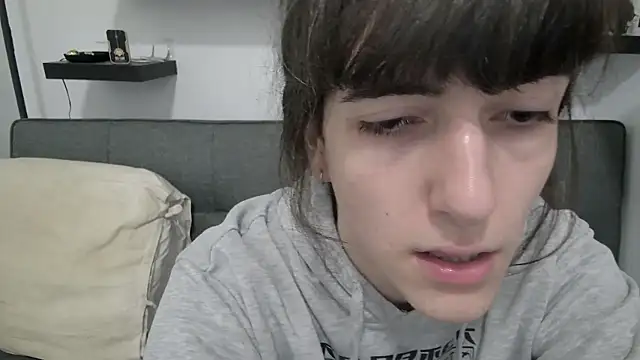 Sakura trans online show from 14, 4, 2026