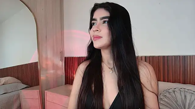 Snapshot of LunaRousse_ chatting on 30, 6, 2026 LunaRousse online show from 30, 6, 2026