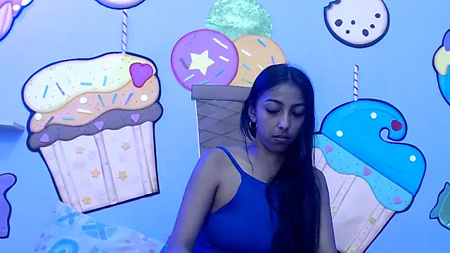 skinnysexzara18 online show from 21, 2, 2026