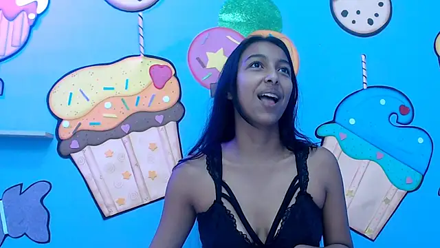 skinnysexzara18 online show from 8, 2, 2026