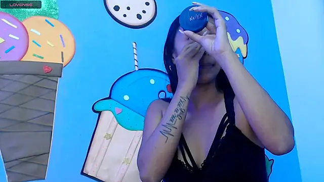 skinnysexzara18 online show from 27, 2, 2026