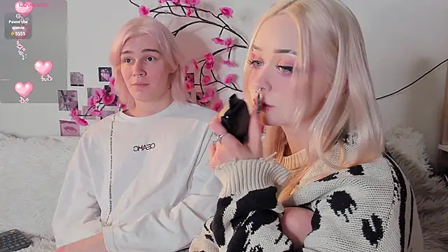 SweetheartsFriends online show from 1, 4, 2026