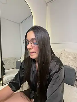 EVA WILD1 online show from 7, 3, 2026