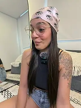 EVA WILD1 online show from 15, 2, 2026