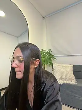 EVA WILD1 online show from 13, 2, 2026