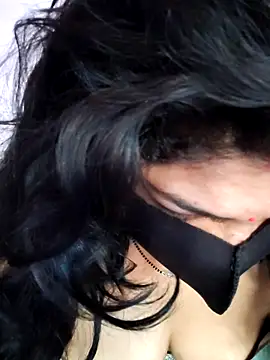 Romentic lady online show from 10, 2, 2026