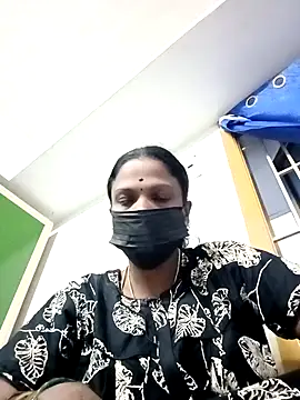 Snapshot of Tamil_Maha69 chatting on 5, 5, 2026 Tamil Maha69 online show from 5, 5, 2026