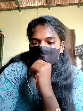 Milky Julia online show from 22, 3, 2026