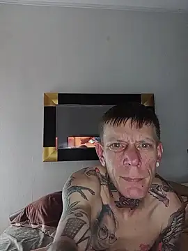 Snapshot of Der_Schoene_Penis chatting on 18, 4, 2026 Der Schoene Penis online show from 18, 4, 2026