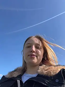 Spatgirl online show from 21, 4, 2026