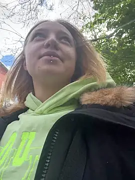 Spatgirl online show from 19, 4, 2026