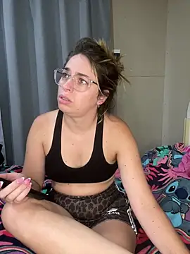 soyanahii online show from 17, 2, 2026