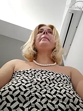Snapshot of Amelia9798 chatting on 11, 5, 2026 Amelia9798 online show from 11, 5, 2026