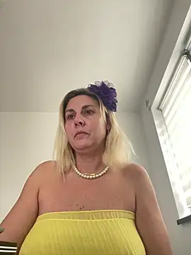 Amelia9798 online show from 16, 1, 2026