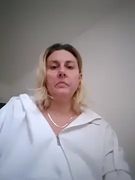 Amelia9798 online show from 7, 3, 2026