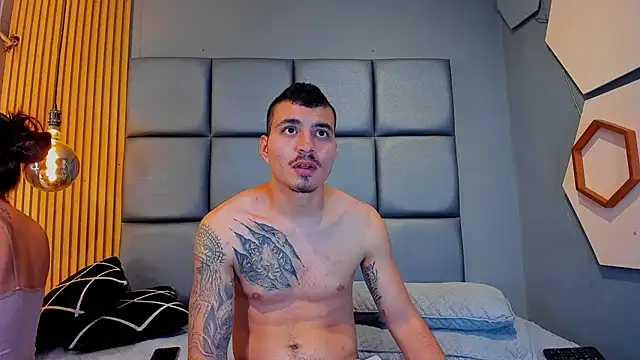 ZOE GIANLUCA online show from 5, 2, 2026