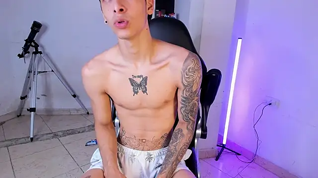 SnakeVelvet online show from 9, 1, 2026