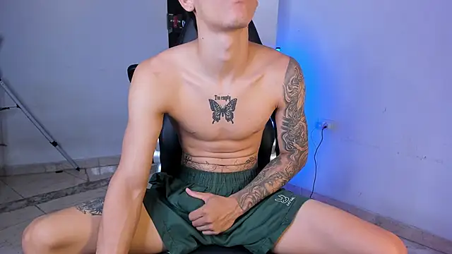 SnakeVelvet online show from 13, 1, 2026