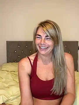 Snapshot of Scarlett_the_girlnextdoor chatting on 5, 5, 2026 Scarlett the girlnextdoor online show from 5, 5, 2026