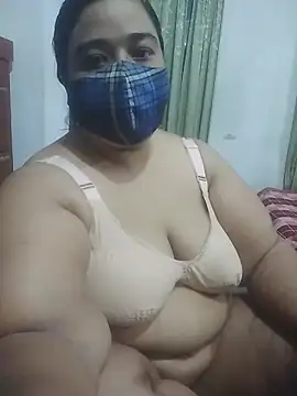 momo loves online show from 4, 6, 2026