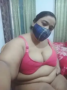 momo loves online show from 18, 4, 2026