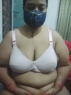 momo loves online show from 25, 3, 2026