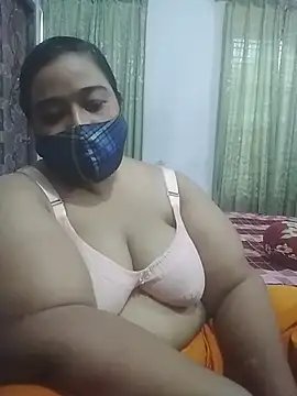 momo loves online show from 5, 6, 2026