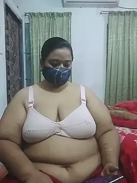 momo loves online show from 1, 3, 2026