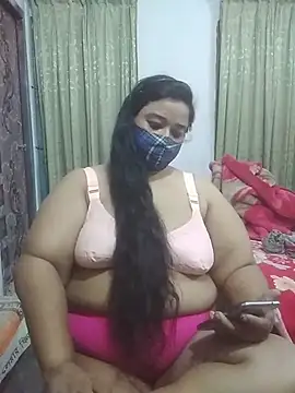 momo loves online show from 10, 3, 2026