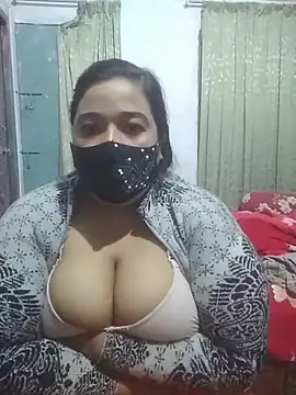 momo loves online show from 11, 2, 2026