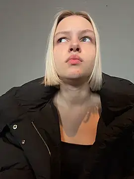 AshleyMur online show from 8, 2, 2026