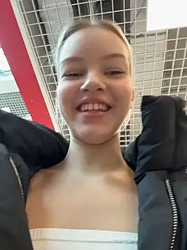 AshleyMur online show from 12, 3, 2026