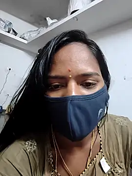 Tamil Hot Divya online show from 8, 1, 2026