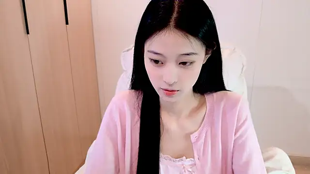 Snapshot of iiiiiiiiiu chatting on 5, 2, 2026 iiiiiiiiiu online show from 5, 2, 2026