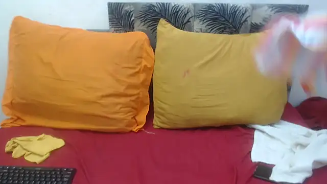 SEXY MATURExx online show from 12, 4, 2026