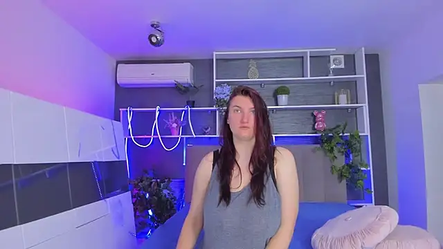 Snapshot of StephieRousee chatting on 8, 5, 2026 StephieRousee online show from 8, 5, 2026