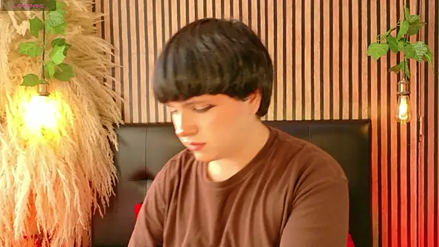 Hiddenhotcake online show from 3, 3, 2026