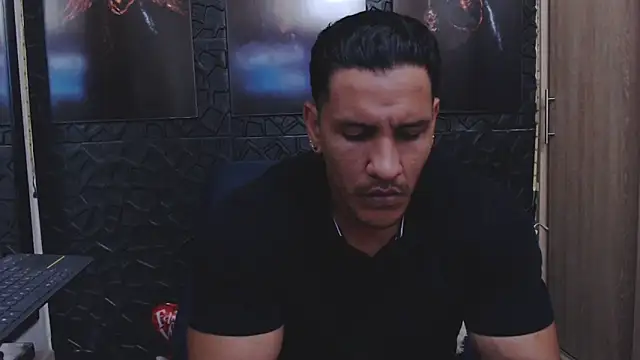 Snapshot of viktor_herrera chatting on 10, 5, 2026 viktor herrera online show from 10, 5, 2026
