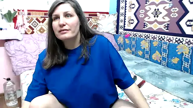 Adelinemilf online show from 5, 3, 2026