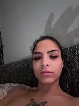 Snapshot of Evelin199 chatting on 13, 5, 2026 Evelin199 online show from 13, 5, 2026