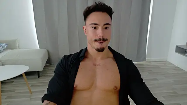 Snapshot of Master_Lukas chatting on 8, 5, 2026 Master Lukas online show from 8, 5, 2026