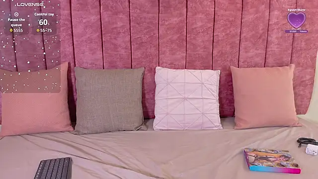 Mayleeth online show from 28, 2, 2026