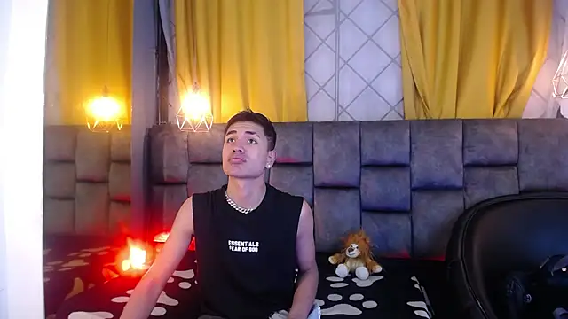 Maik Russo online show from 25, 3, 2026