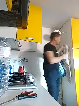 Snapshot of colosone chatting on 19, 10, 2025 colosone online show from 19, 10, 2025