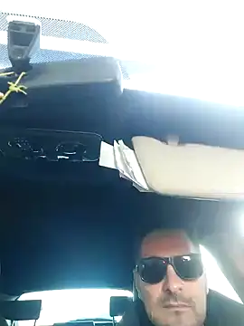 Snapshot of colosone chatting on 29, 11, 2025 colosone online show from 29, 11, 2025