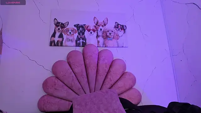 Violett hott  online show from 7, 1, 2026