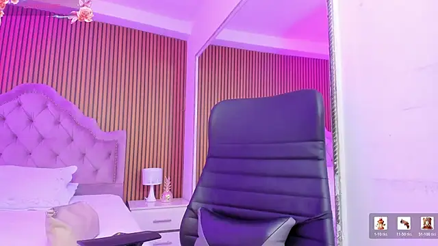 Violett hott  online show from 19, 3, 2026