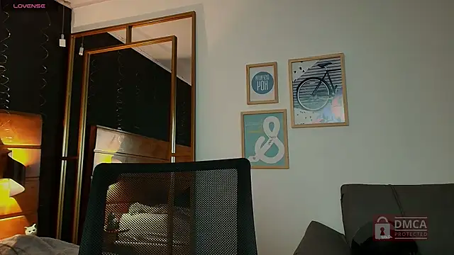 gaby jazmin online show from 15, 4, 2026