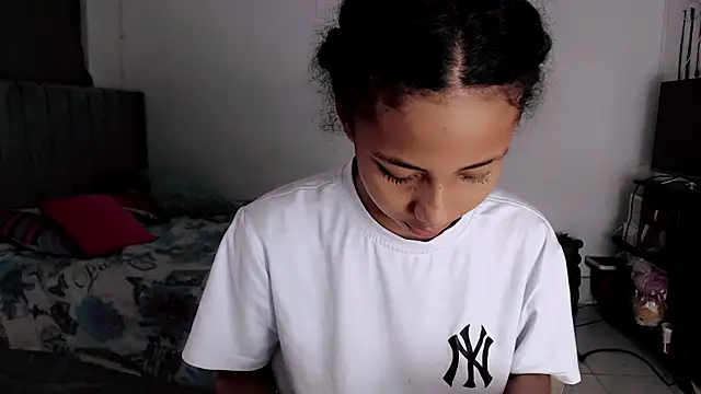 linda brown  online show from 13, 2, 2026